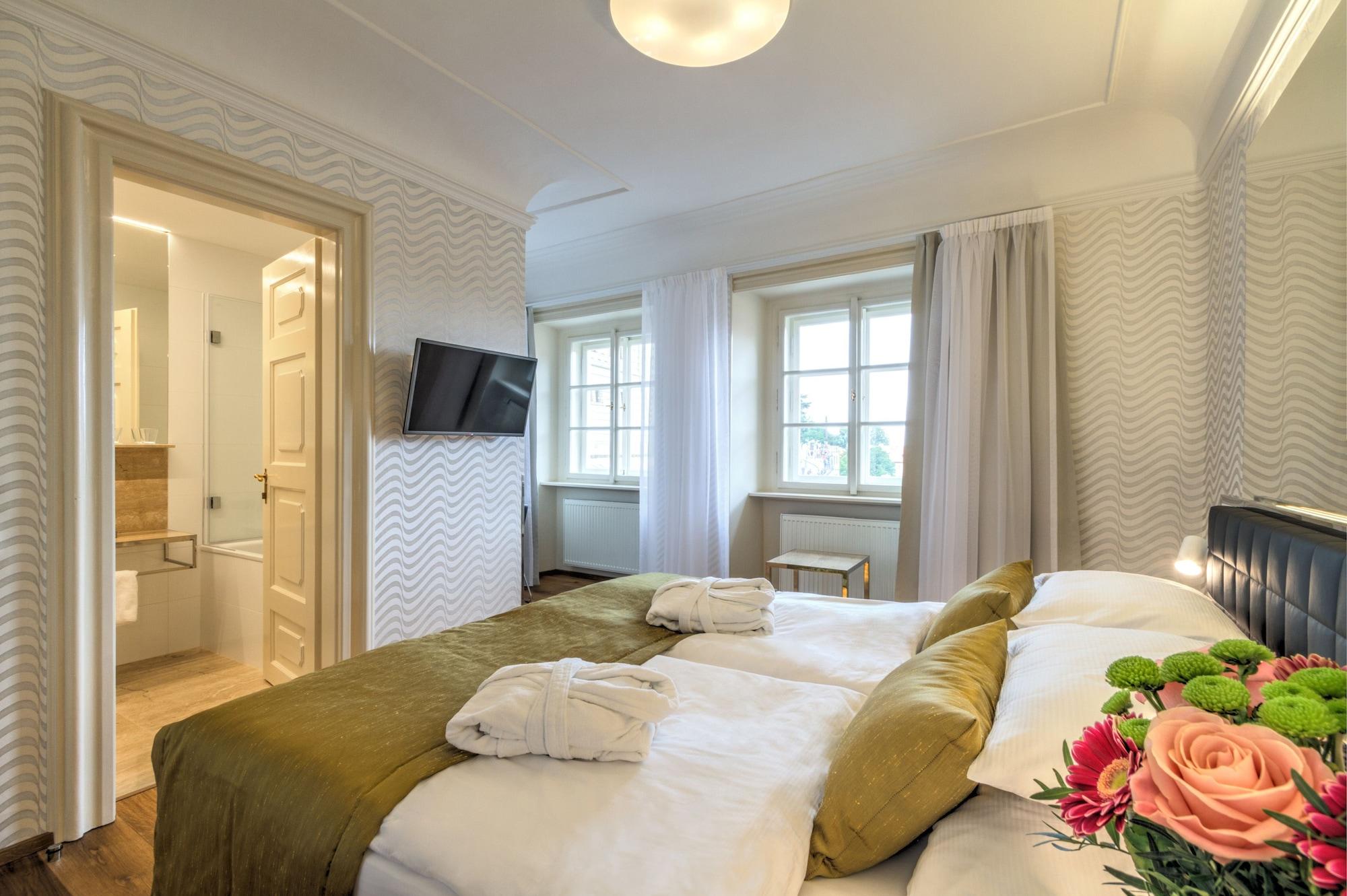 Golden Star Отель 4*