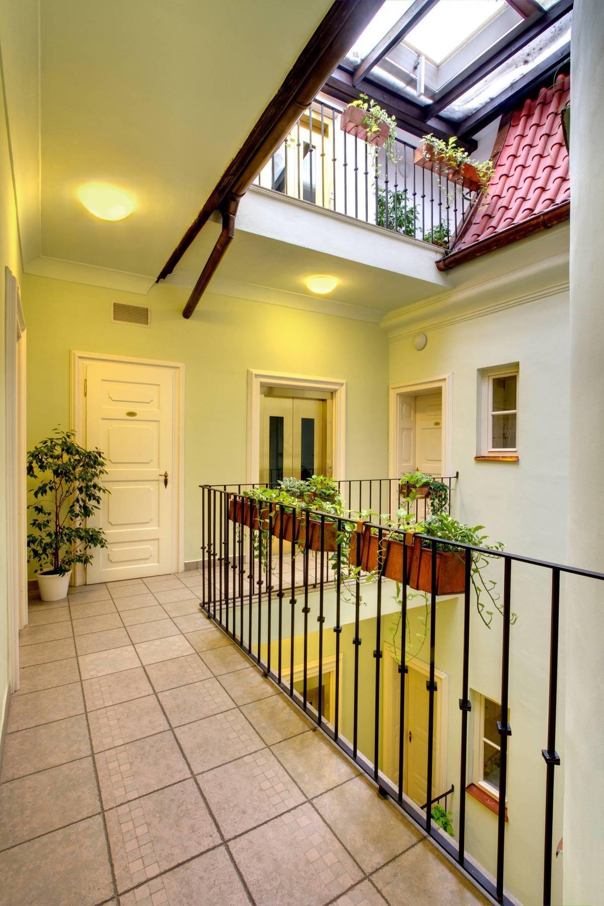Golden Star Отель 4*