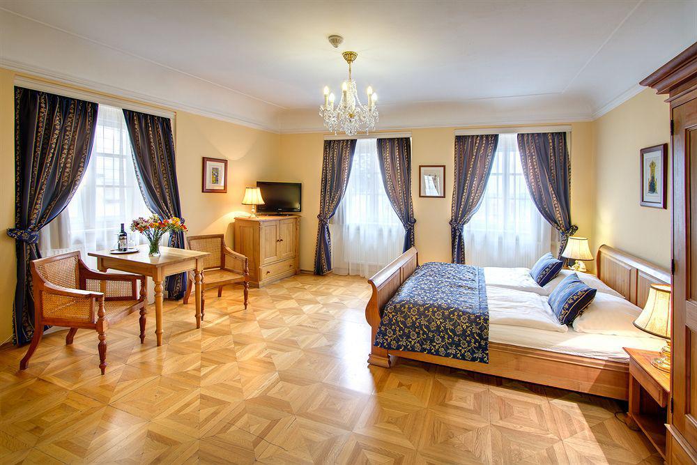Golden Star Прага