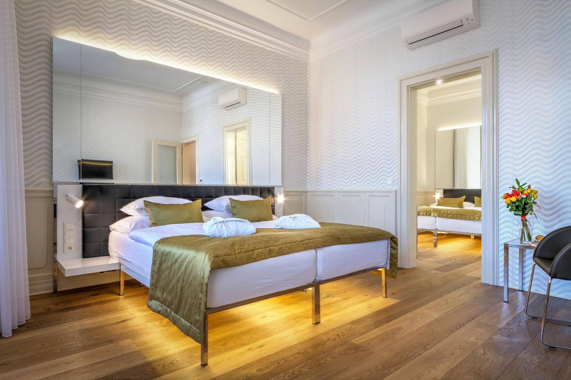 Hotel Golden Star